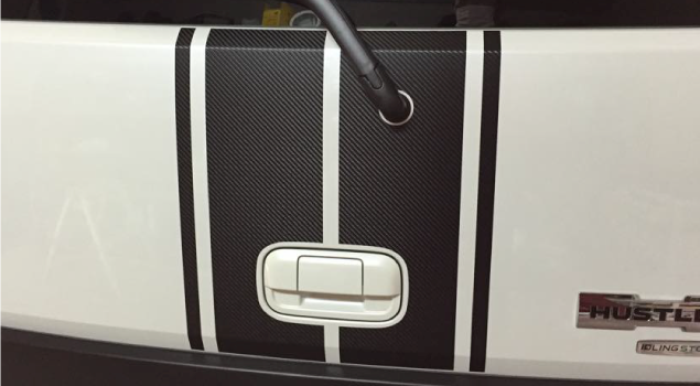 カーボンシート貼り付け